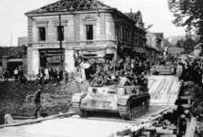 Tři sta shozených pum i oběti gestapa. Kapitoly z historie Blanska (1935–1945) Tři sta shozených pum i oběti gestapa. Kapitoly z historie Blanska (1935–1945)